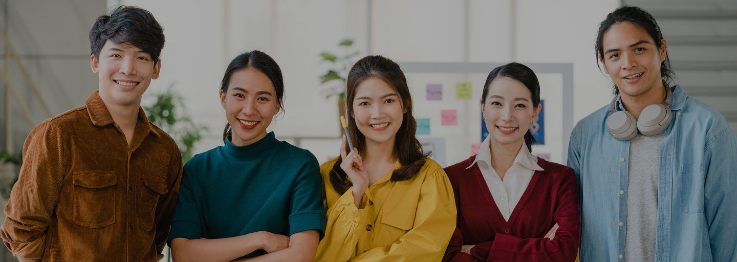 Background Tentang Tanpa Koding